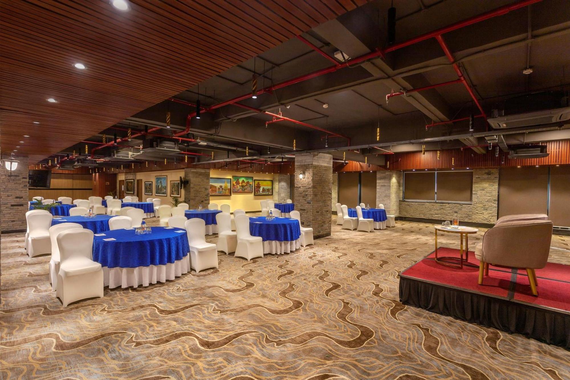 Aloft Kathmandu Thamel Otel Dış mekan fotoğraf